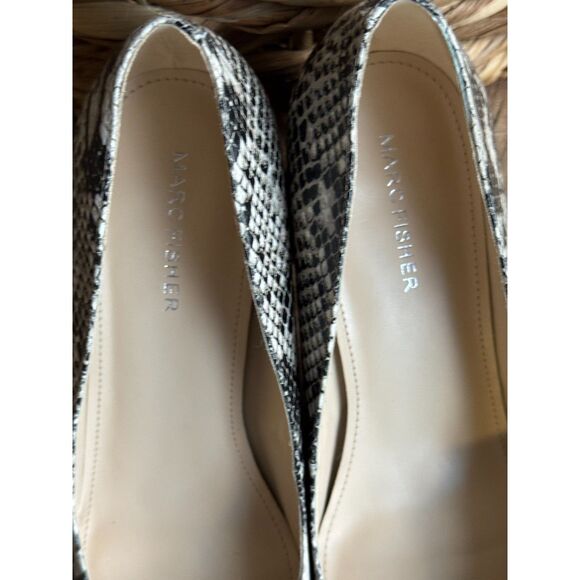 Marc Fisher Snakeskin Pumps - Picture 4 of 10